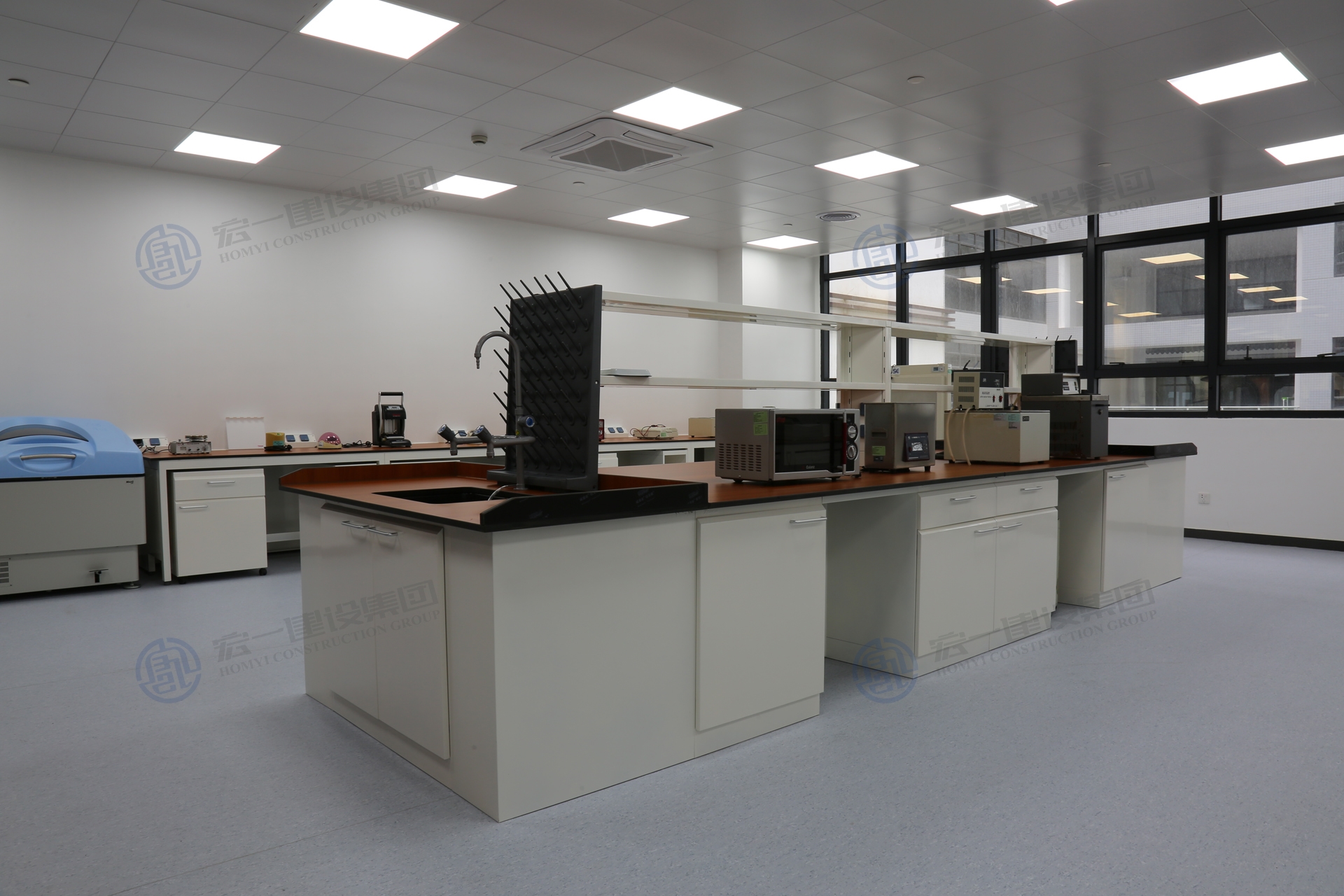 �½�(�й���)���޹�˾����