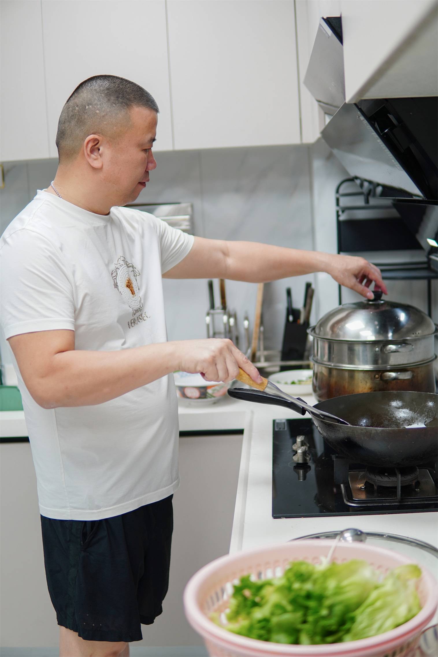 �½�(�й���)���޹�˾����