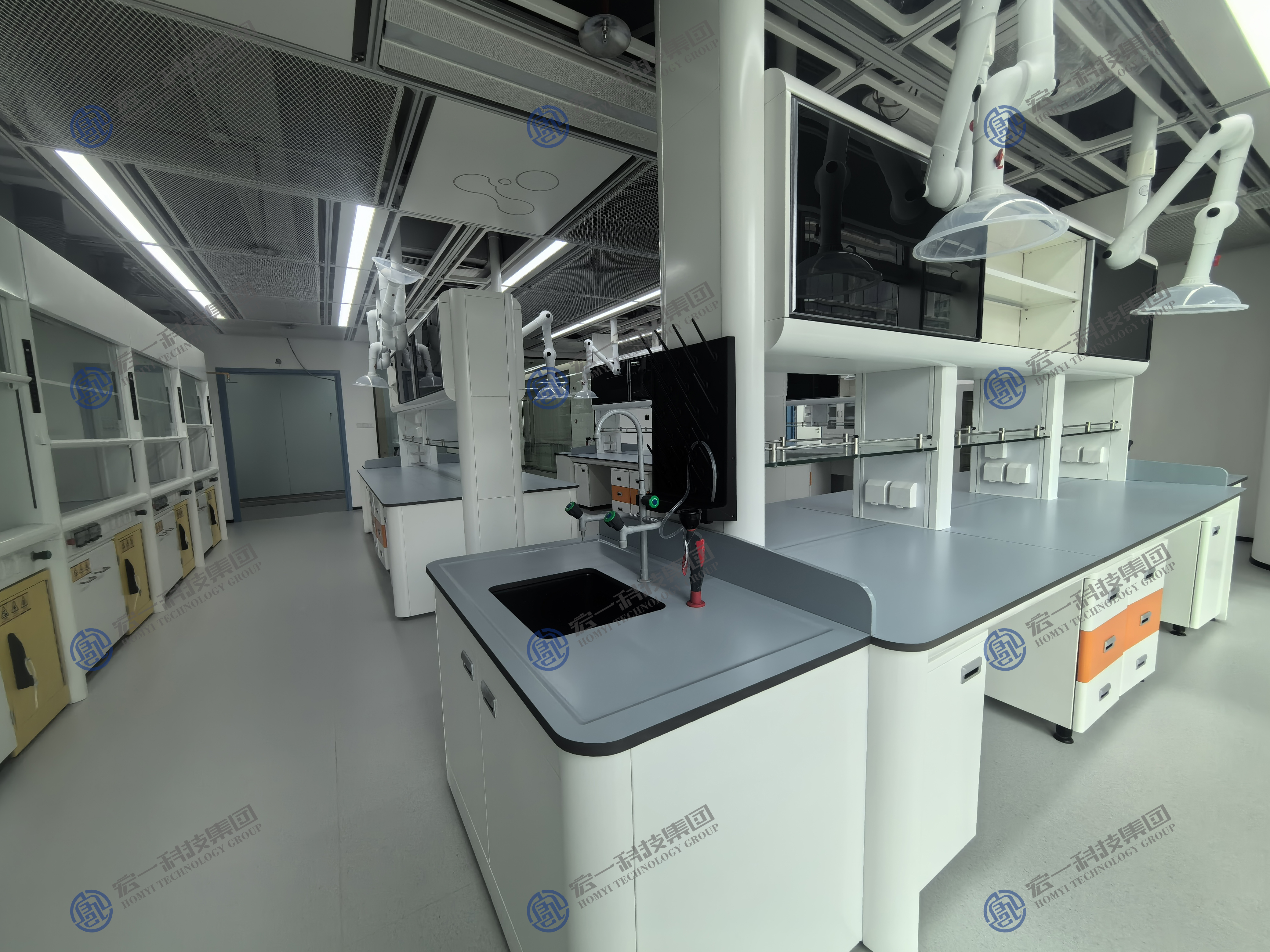 �½�(�й���)���޹�˾����