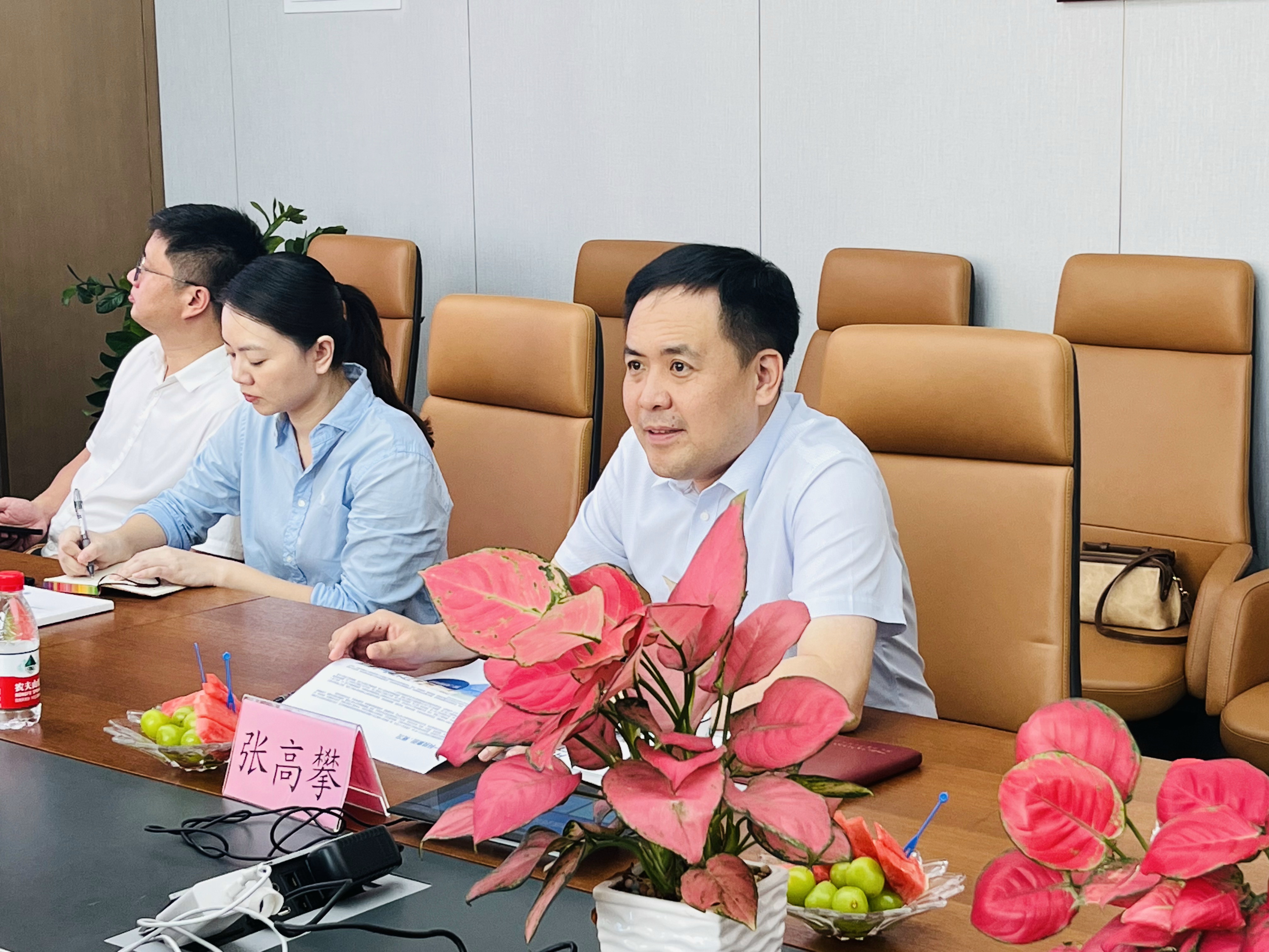 �½�(�й���)���޹�˾����